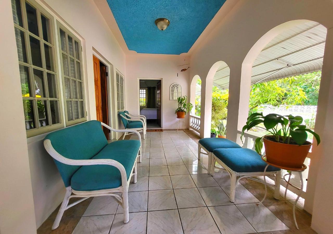 Green'S Palace Jamaica Oracabessa Esterno foto
