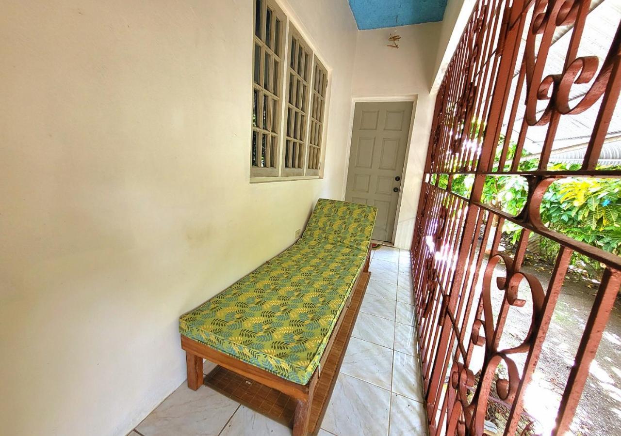 Green'S Palace Jamaica Oracabessa Esterno foto
