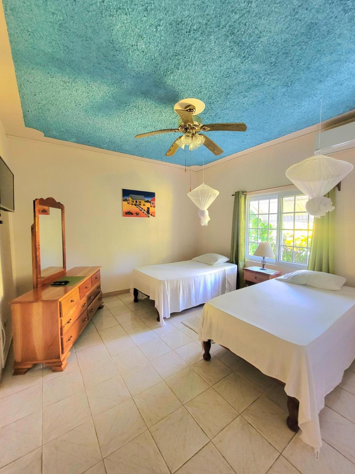 Green'S Palace Jamaica Oracabessa Esterno foto